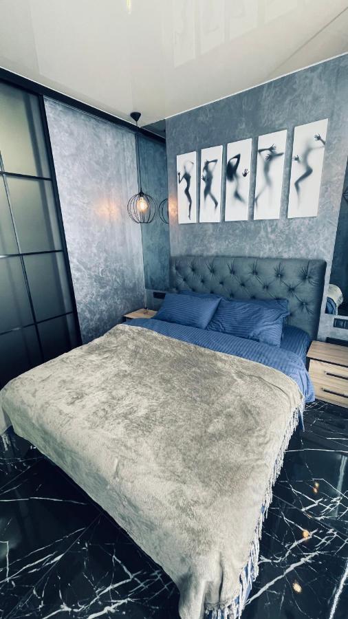 Luxury Design Apartments In The Center Of Kiev Ngoại thất bức ảnh
