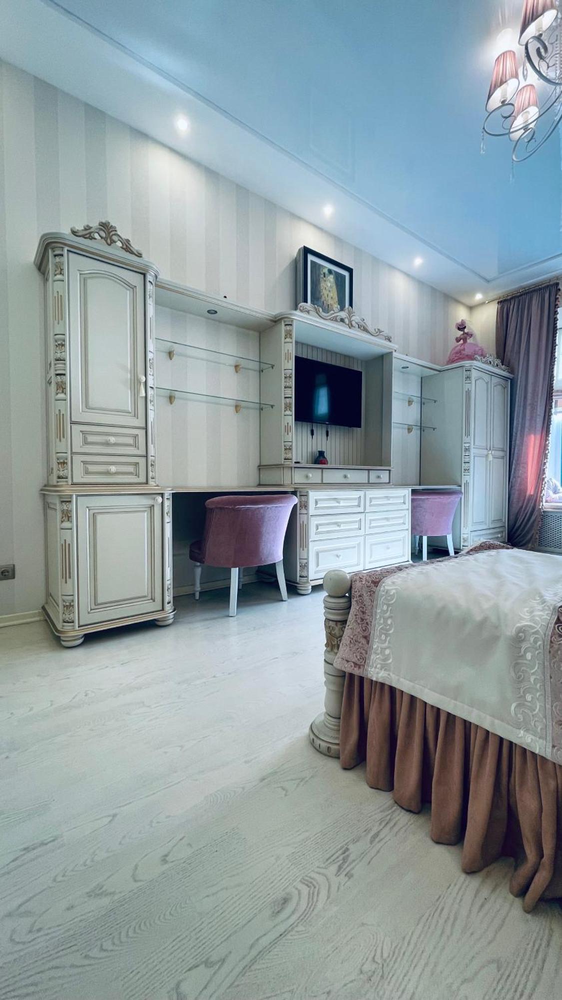 Luxury Design Apartments In The Center Of Kiev Ngoại thất bức ảnh